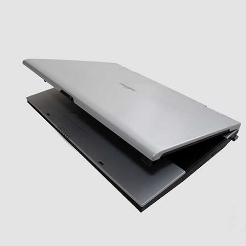 Laptop M580Z 1 MG 2892 1