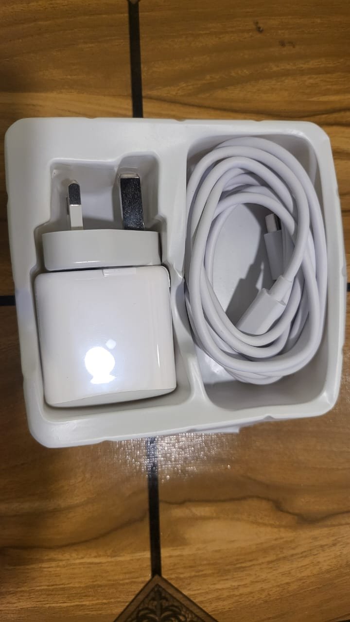 30W Usb-C Charger 2 WhatsApp Image 2025 09 11 at 16.42.51 (1)